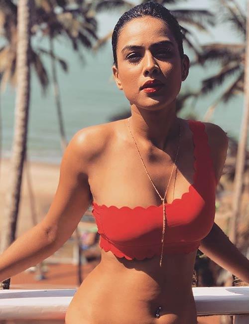 Nia Sharma