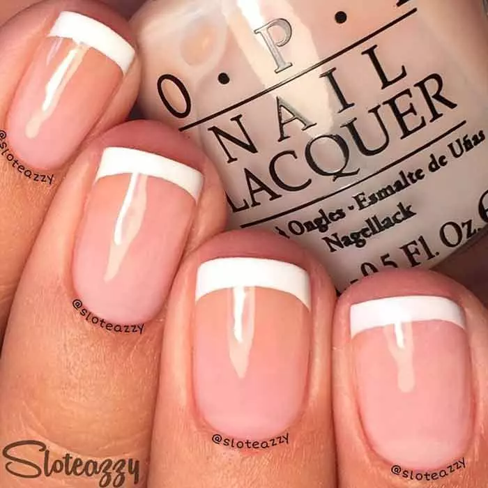 Classic French manicure short nail design