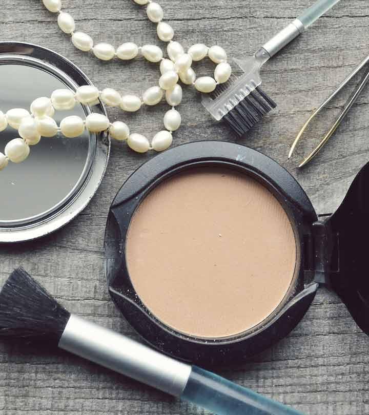 compact face powder use