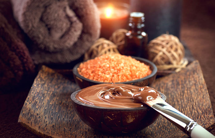 Chocolate wax for waxing at home
