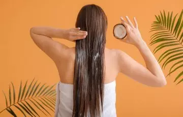 Homemade coconut oil hair conditioner