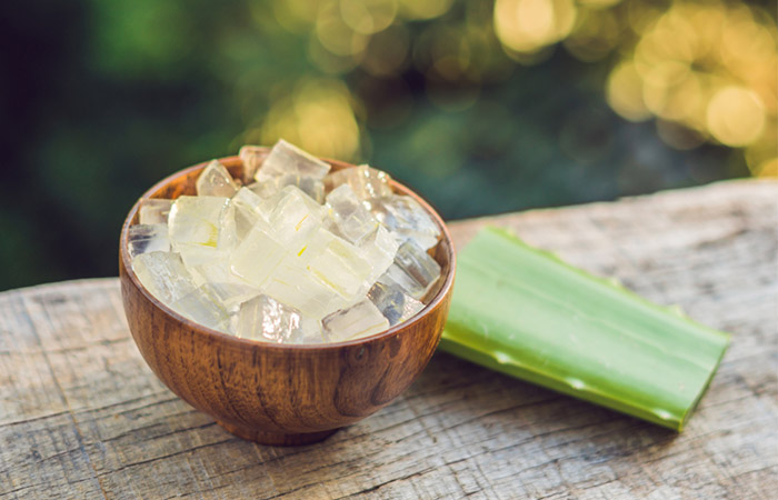 Aloe vera cubes for soothing your skin after sun exposure