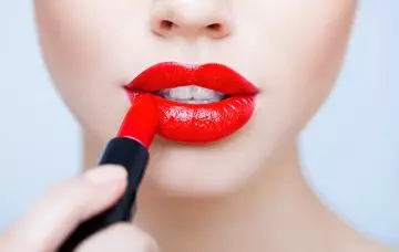 Makeup tips and tricks for applying lip liner and lipstick