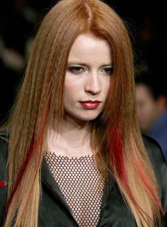 Long straight layers with true red stripes for styling frizzy hair
