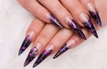 Stiletto-shaped nails