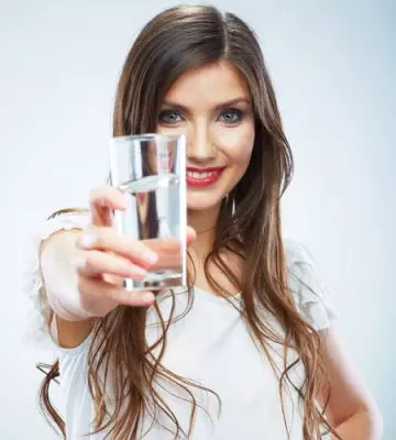 Drink plenty water to get silky and bouncy hair in summer