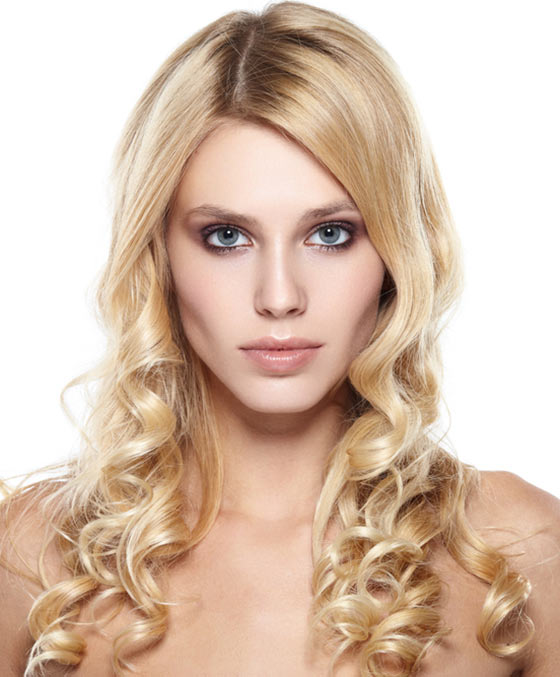Long blonde curls hairstyle for a square face