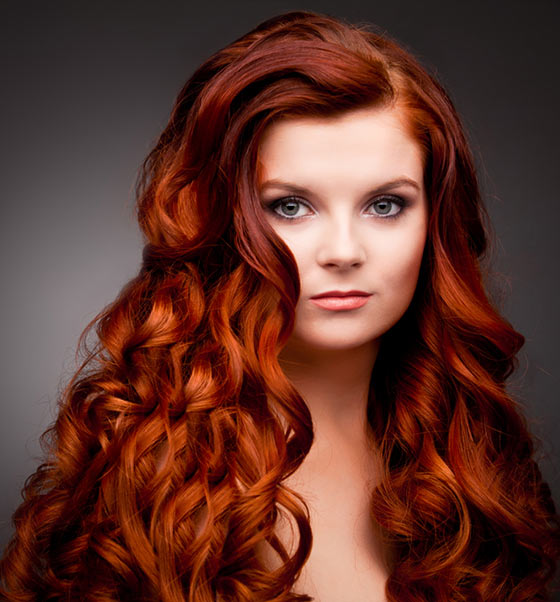 Flaming wavy layered hairstyle for a square face