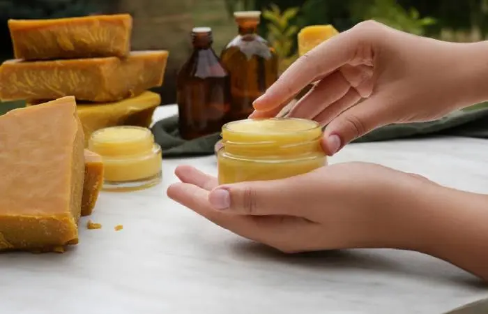 Beeswax as an ingredient for making lip balm