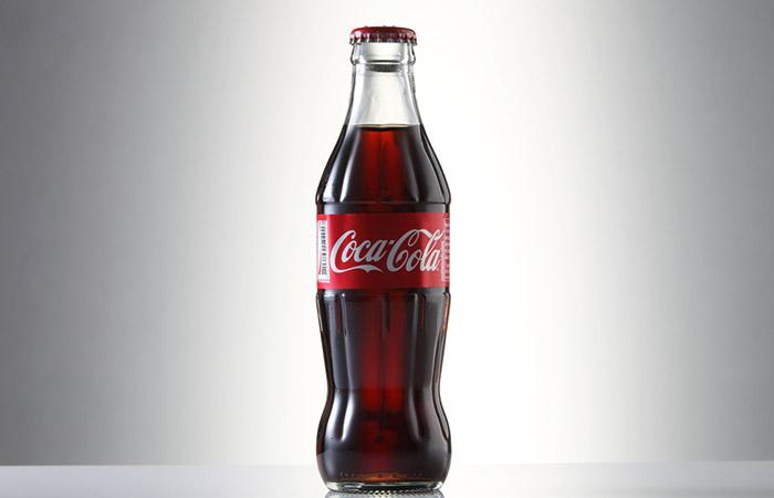 Coca-Cola for a homemade hair rinse