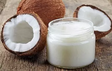 Coconut oil to get rid of blemishes