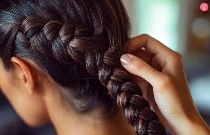 Curl your hair by braiding