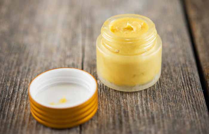 How to Make Your Own Natural Lip Balm