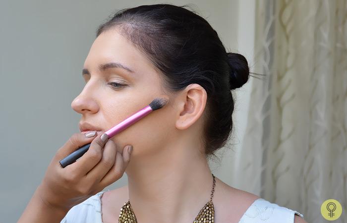 For flat girls like me, highlighting & contouring isn't just for