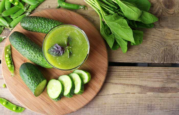 Cucumber face mask for glowing skin