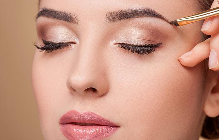 11 Magical Makeup Tricks That Make Your Small Eyes Look BIGGER!