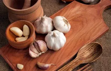 Garlic to get rid of fungal skin infections