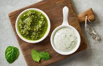 Yogurt, cucumber, and mint leaves for acne scars