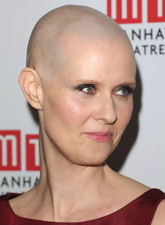 Cynthia Nixon's complete-bald hairstyle for bold bald style