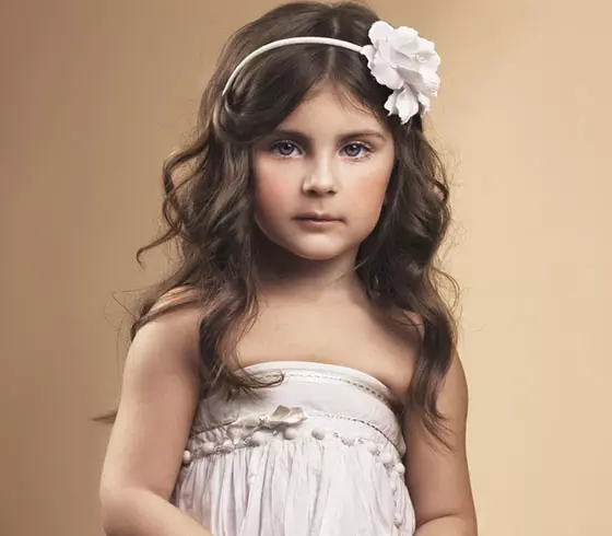 Loose waves with headband for little girls