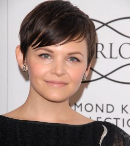 20 Stunning Short Hairstyles For Round Faces To Try In 2022