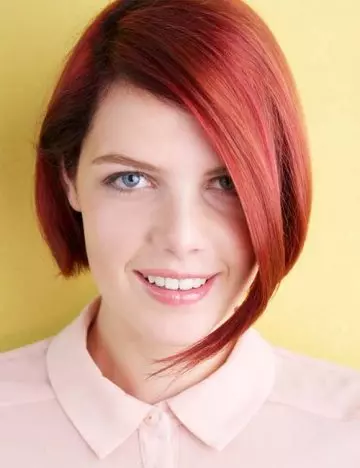 Ultra-red asymmetrical bob short hairstyle for round face
