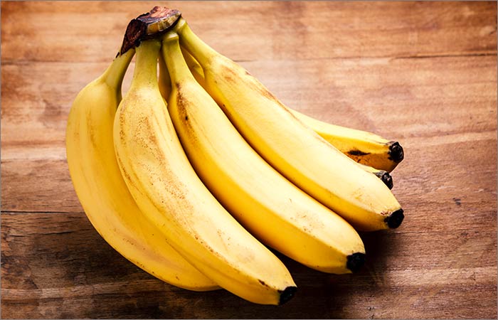 Bananas for a homemade skin lightening face pack