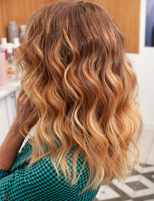 Golden wavy layers for long hair