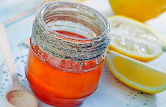 Honey and lemon for dandruff