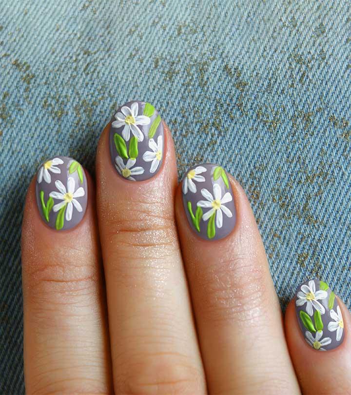 Simple Flower Nail Art