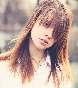 20 Best Medium Length Hairstyles With Bangs To Try In 2022