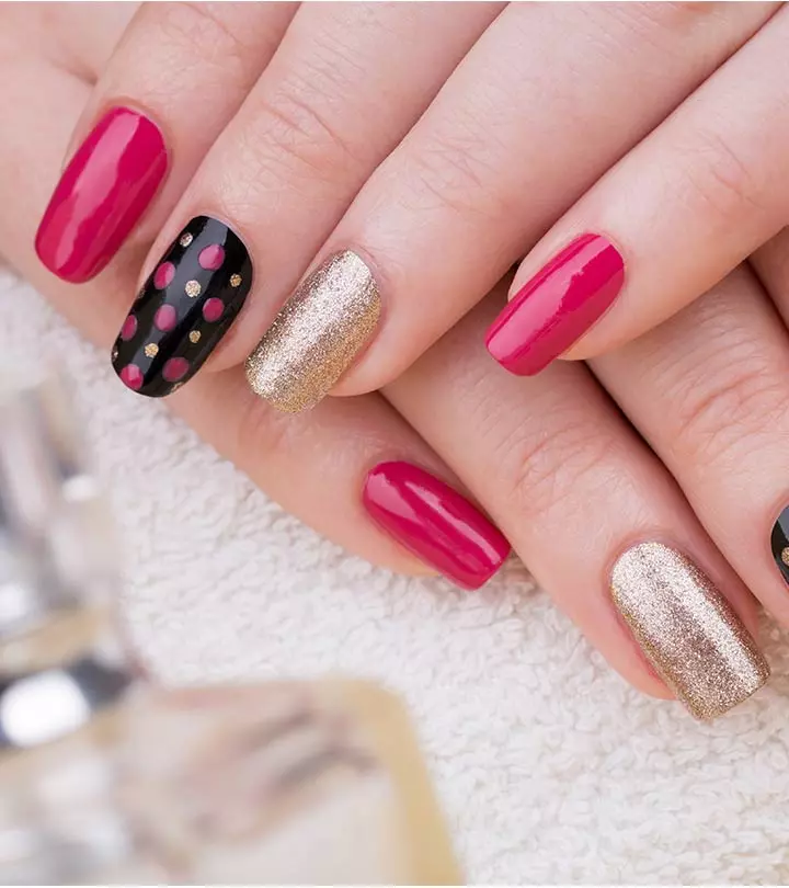 You will thank us for sharing these cool and super simple nail art tricks and hacks.