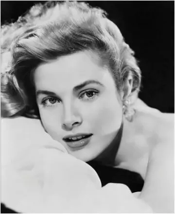 Grace Kelly style eyebrows for round face