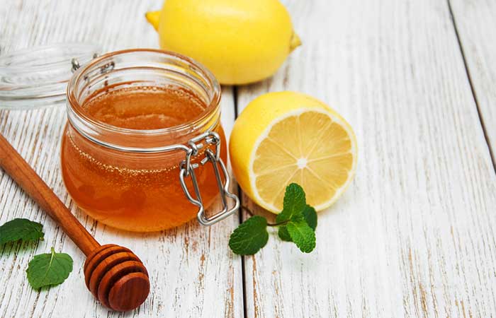 Lemon and honey face pack for glowing skin
