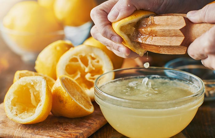 Lemon juice in a bowl for dark spots