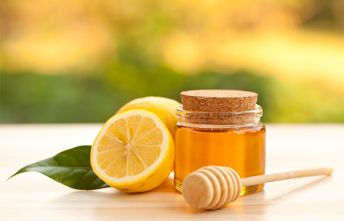 Lemon and honey for skin pigmentation