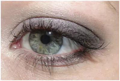Eyeliner tips for wide set eyes