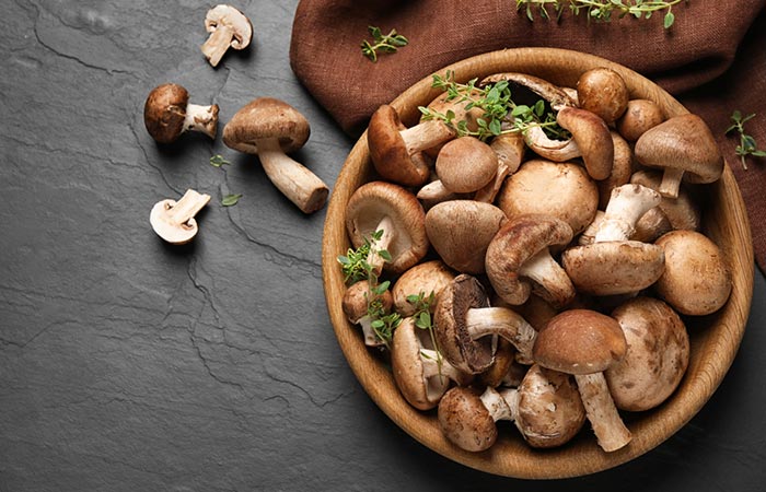 Mushrooms as one of the foods that burn belly fat