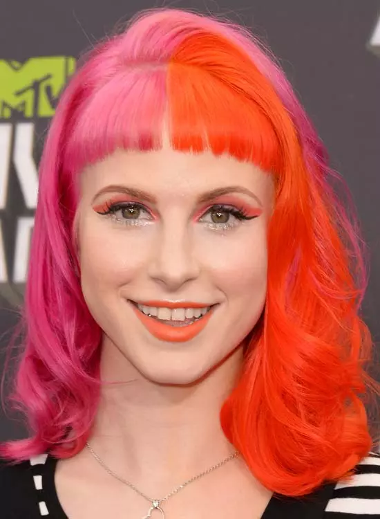 Pink and orange waves with rounded front fringes