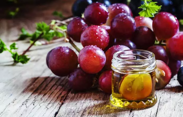 Improve spider veins with grape seed extract
