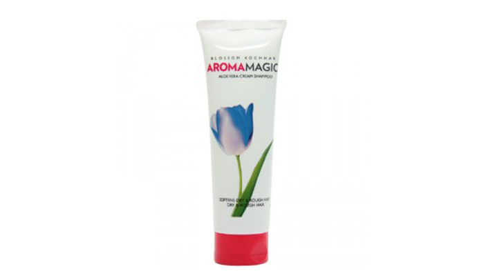 7.-Blossom-Kochhar-AromaMagic-Aloevera-Cream-Shampoo