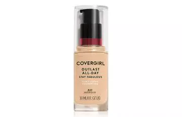 COVERGIRL Outlast All-Day Stay Fabulous Foundation