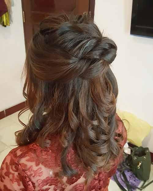 55 Prom Hairstyles To Make You Feel Like A Princess!