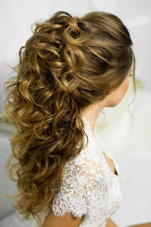 55 Prom Hairstyles To Make You Feel Like A Princess!