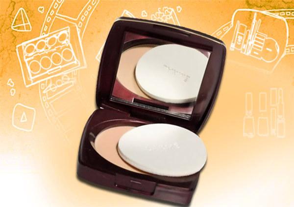 Lakme Radiant Complexion Compact