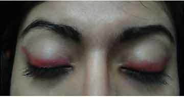 Eyeshadow for perfect Bhartanyatam makeup