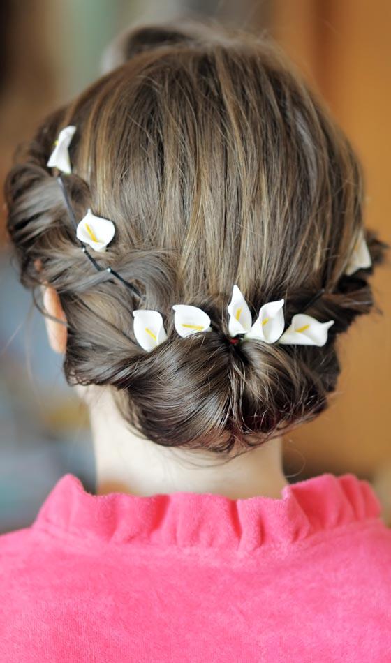 10 Wedding Updos That You Can Try Too