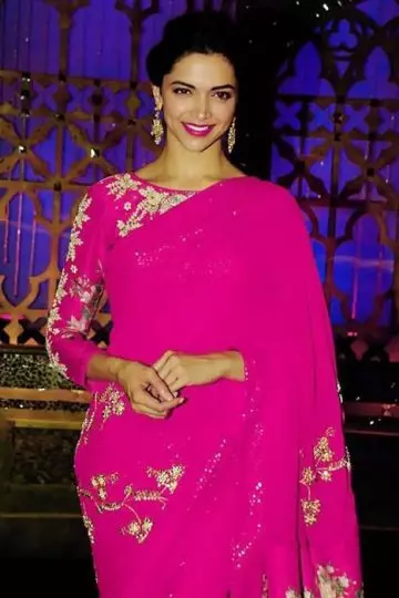 Deepika Padukone In Pink Saree