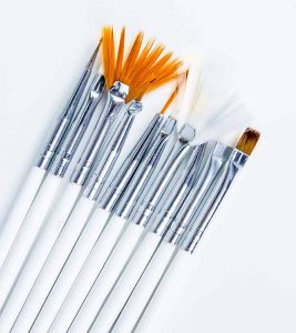 7 Different Types Of Nail Art Brushes Tha...