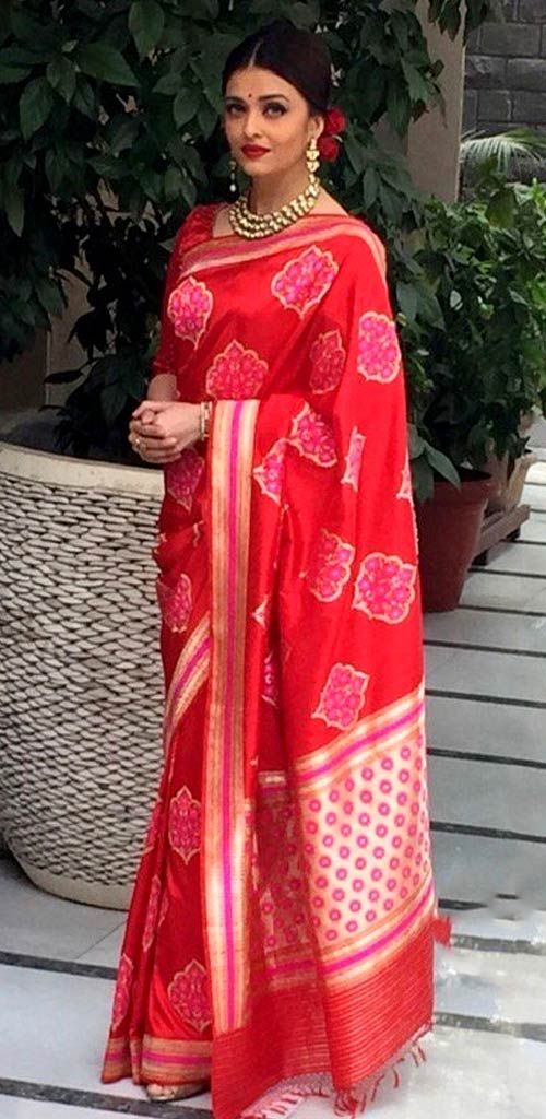 Aishwarya Rai Bachchan In Red Saree